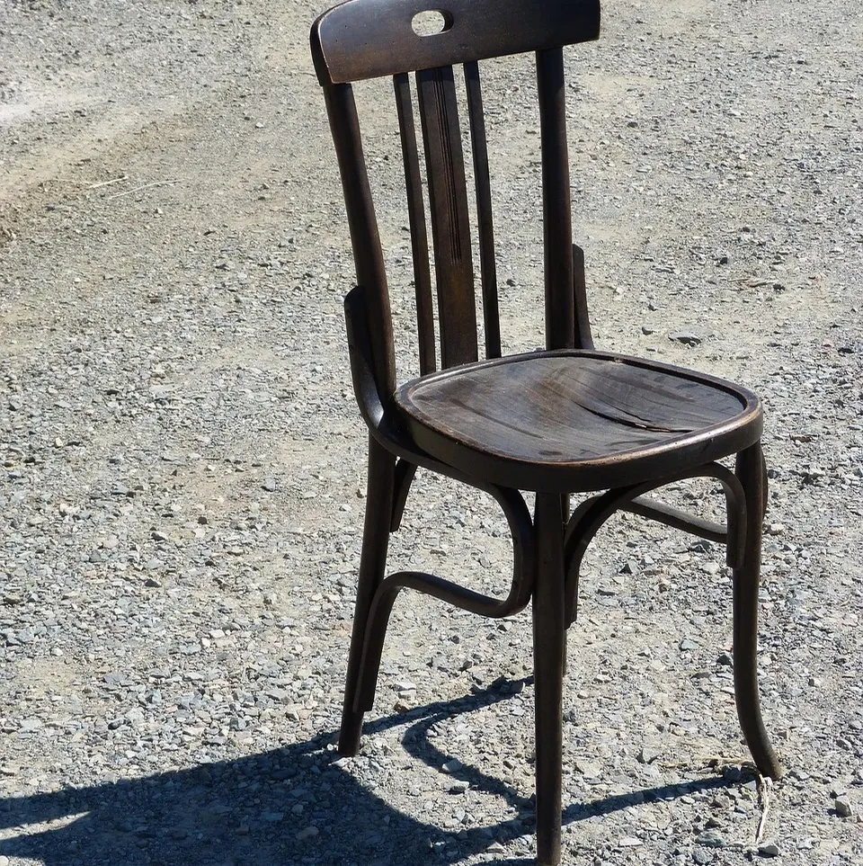 CROWN COMFORT WING CHAIR